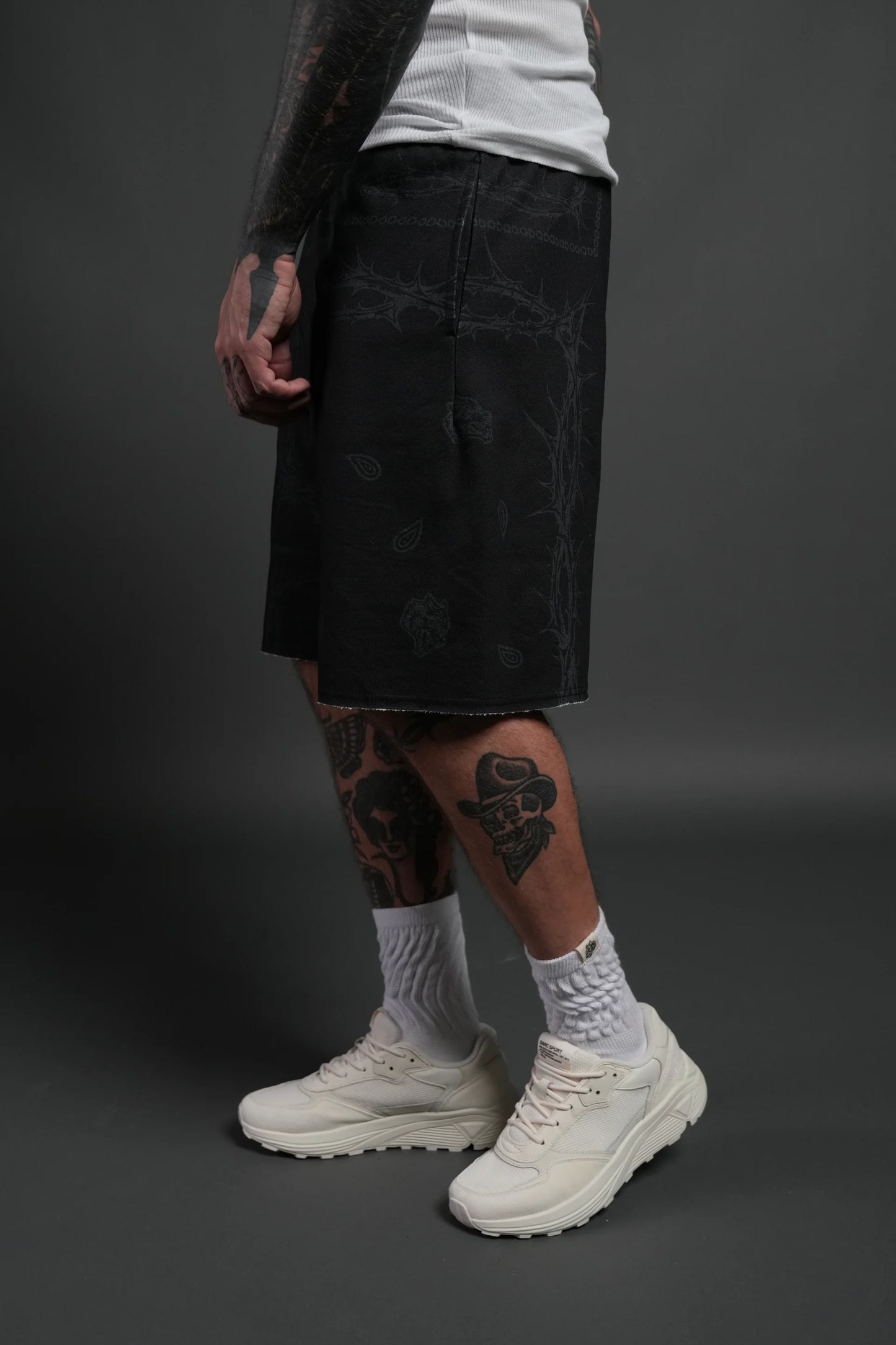 Wolves Pyramid Short