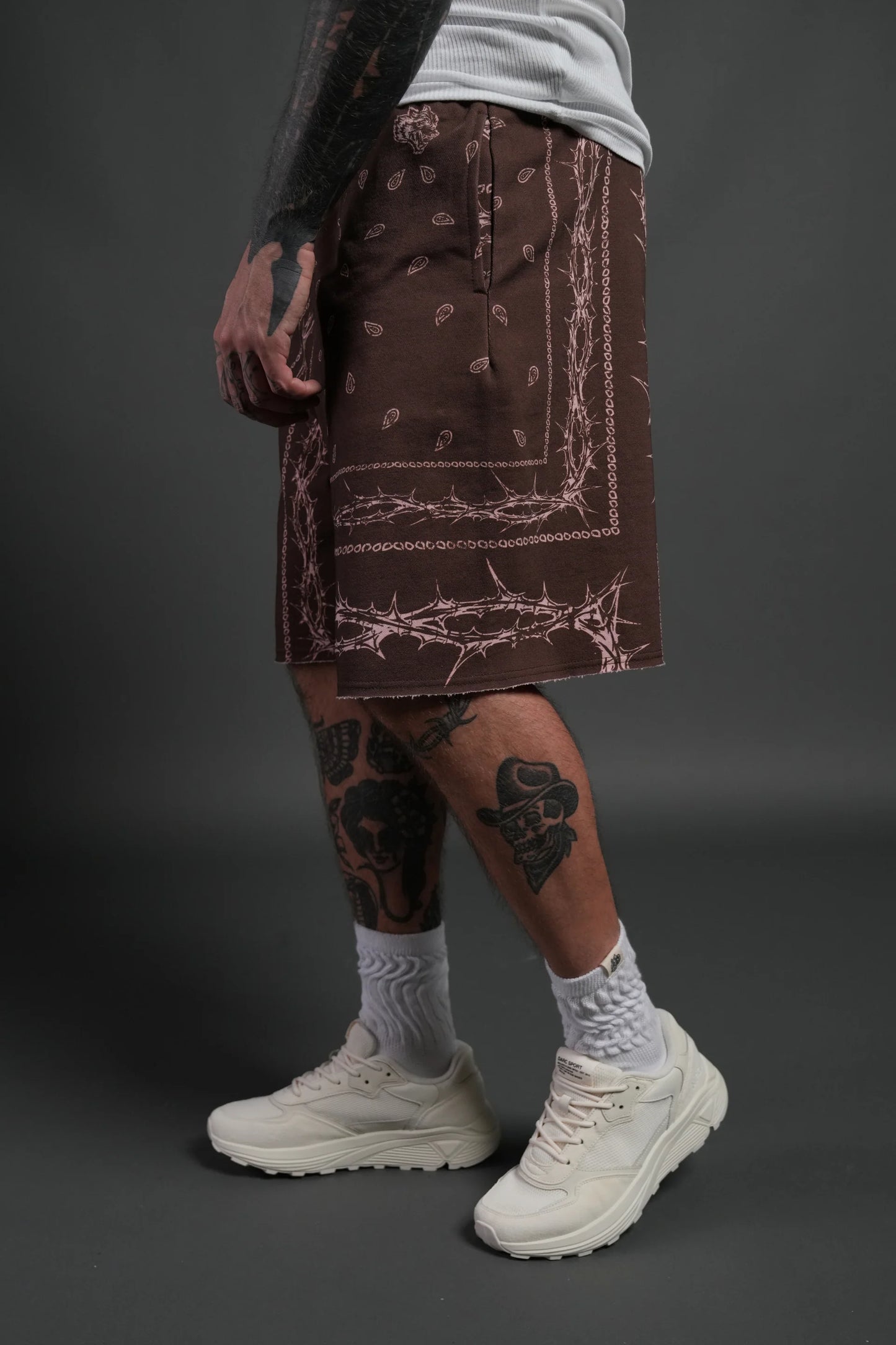 Wolves Pyramid Short